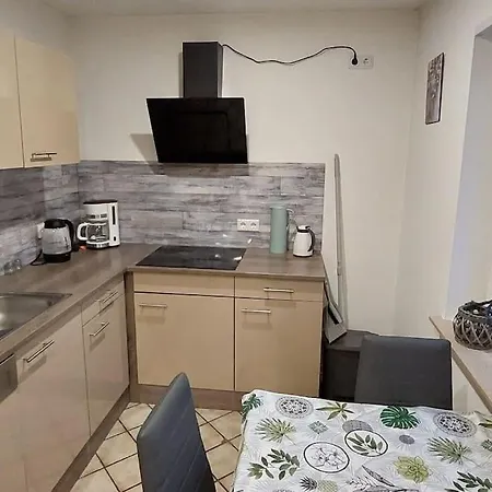 Ferien-/monteurwohnung Im Odw. דירה