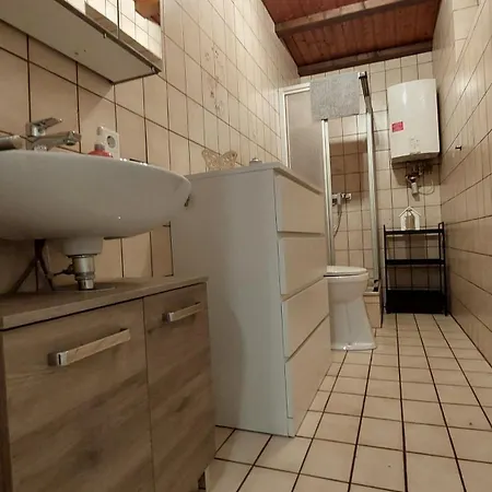 Ferien-/monteurwohnung Im Odw. * Mörlenbach