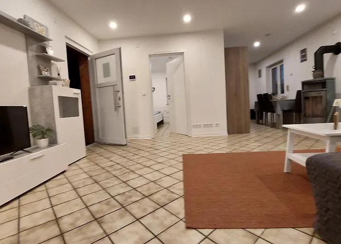 Διαμέρισμα Ferien-/monteurwohnung Im Odw. Mörlenbach