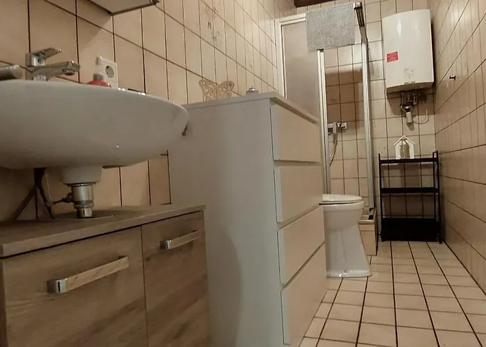 Ferien-/monteurwohnung Im Odw. * Mörlenbach